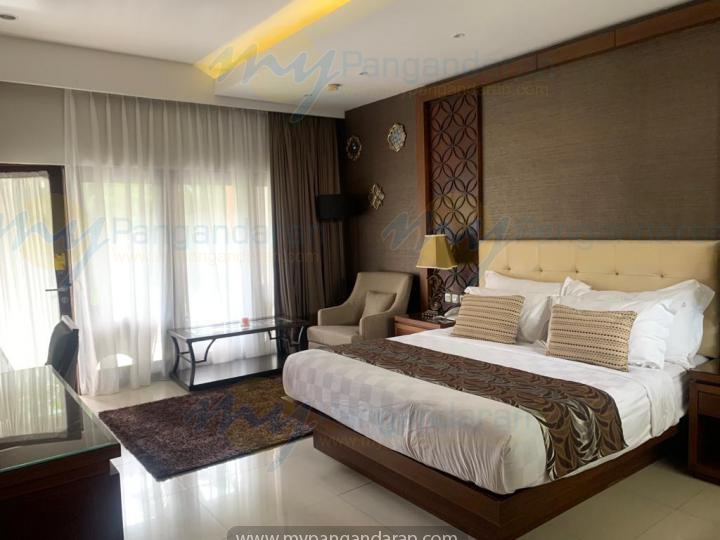  Tampilan Junior Suite The Arnawa Hotel Pangandaran