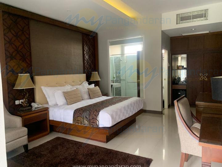   Tampilan Junior Suite The Arnawa Hotel Pangandaran